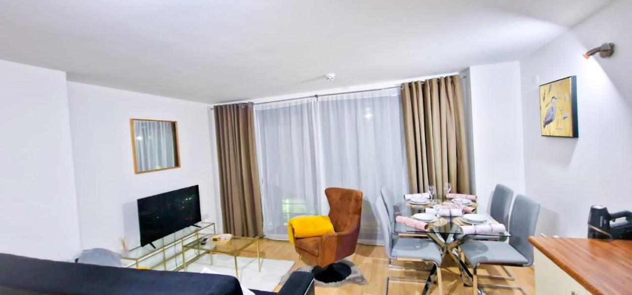 Lovely 2-Bedroom Apartment, Free Parking Manchester Exteriér fotografie